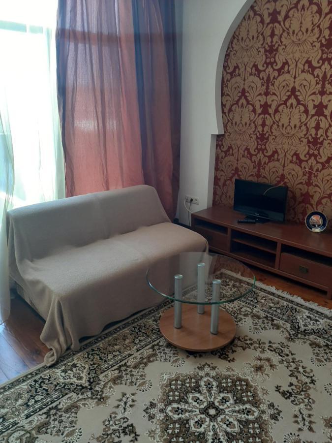 Guest House Czarnomorsk Zewnętrze zdjęcie