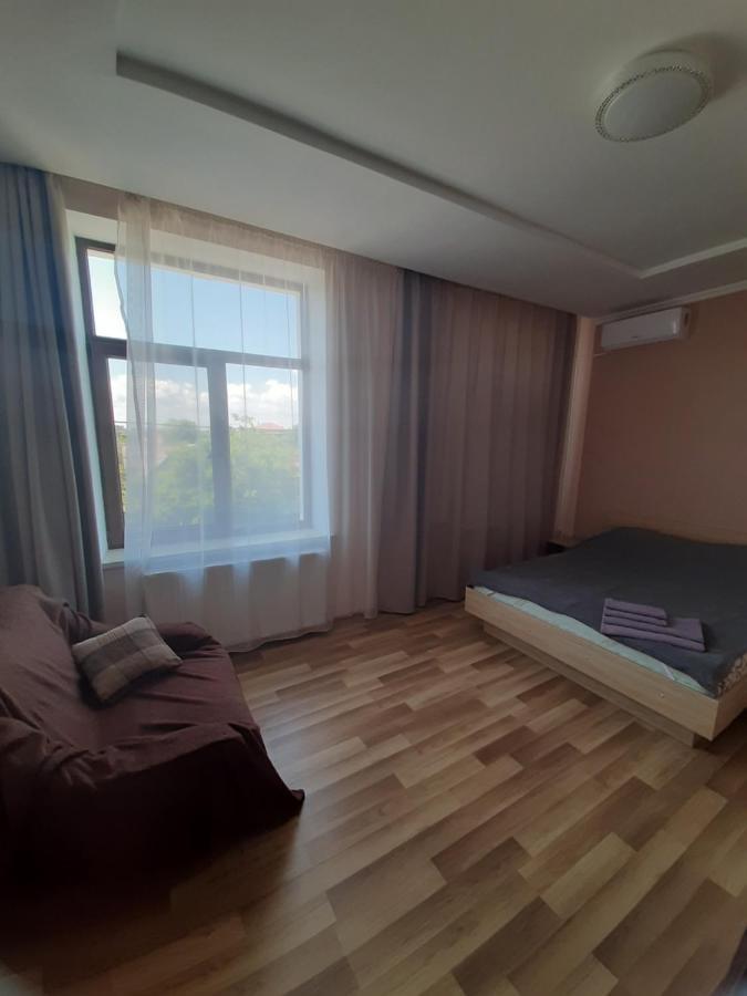Guest House Czarnomorsk Zewnętrze zdjęcie
